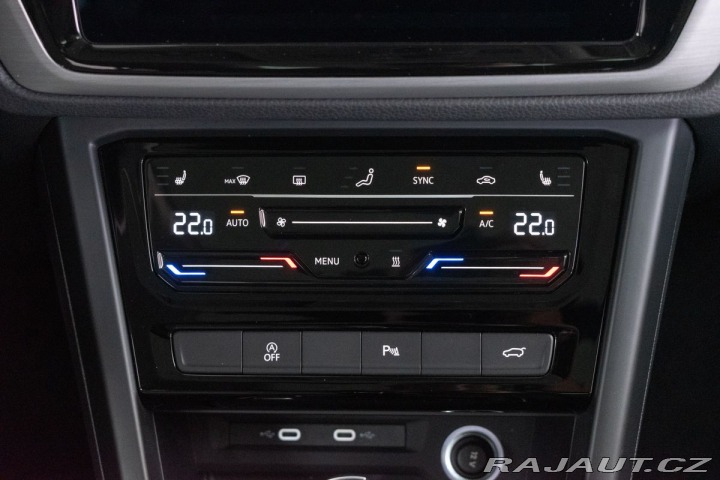 Volkswagen Touran 1.5 TSI*REZERVACE* 2023