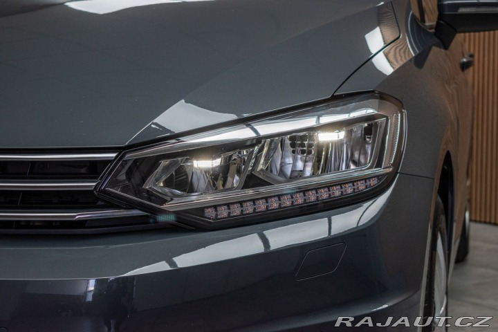 Volkswagen Touran 1.5 TSI*REZERVACE* 2023