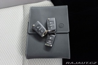 Volkswagen Touran 1.5 TSI DSG*WEBASTO*7.MÍS 2023