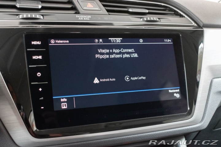 Volkswagen Touran 2.0 TDI WEBASTO*7.MÍST*ČR 2023