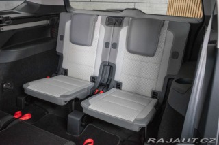 Volkswagen Touran 2.0 TDI WEBASTO*7.MÍST*ČR 2023