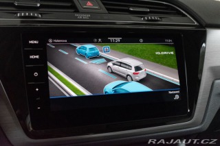 Volkswagen Touran 2.0 TDI WEBASTO*7.MÍST*ČR 2023