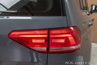 Volkswagen Touran 2.0 TDI WEBASTO*7.MÍST*ČR 2023