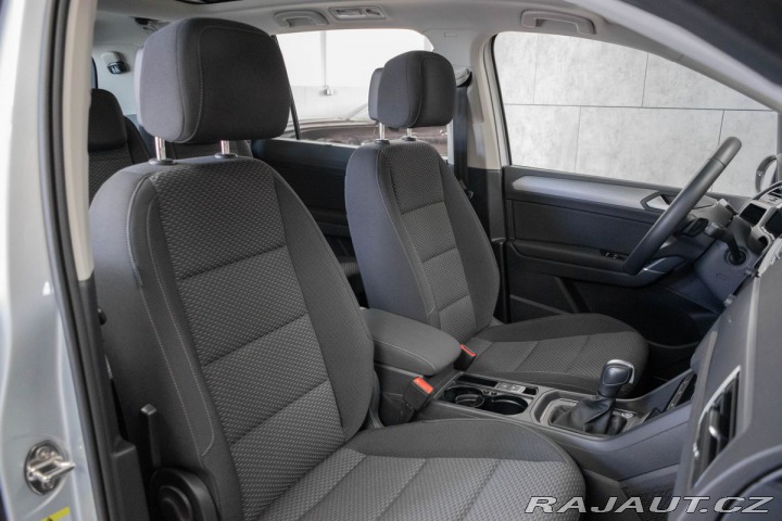Volkswagen Touran 1.5 TSI REZERVACE 2023