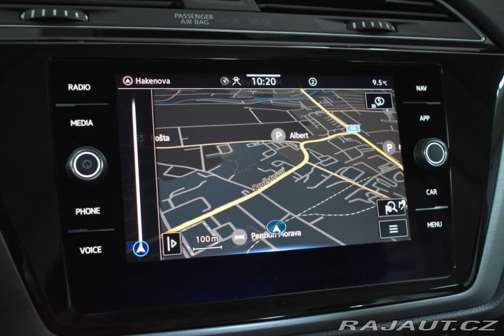 Volkswagen Touran 1.5 TSI DSG*7.MÍST*ACC*ČR 2023