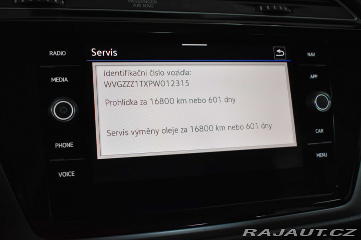 Volkswagen Touran 1.5 TSI DSG*7.MÍST*ACC*ČR 2023