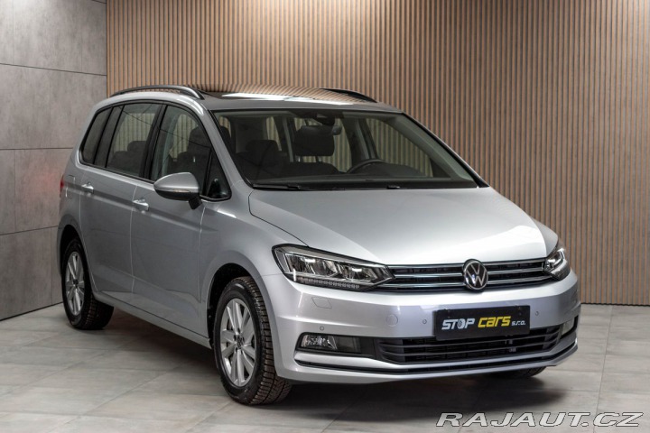Volkswagen Touran 1.5 TSI REZERVACE 2023