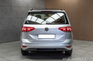 Volkswagen Touran 1.5 TSI DSG*7.MÍST*ACC*ČR 2023