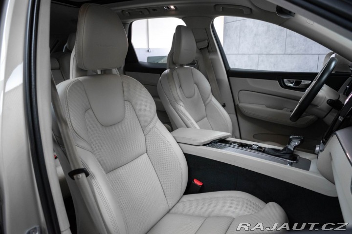 Volvo XC60 D5 AWD INSCRIPTION DPH*ČR 2019