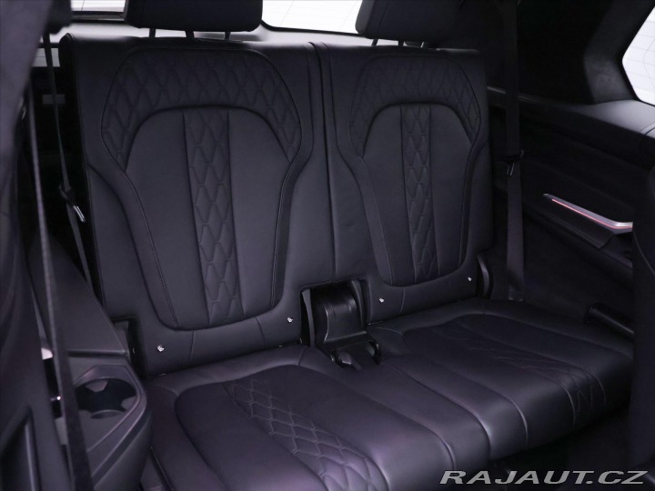 BMW X7 3,0 40d xDrive 250kW Swar 2021