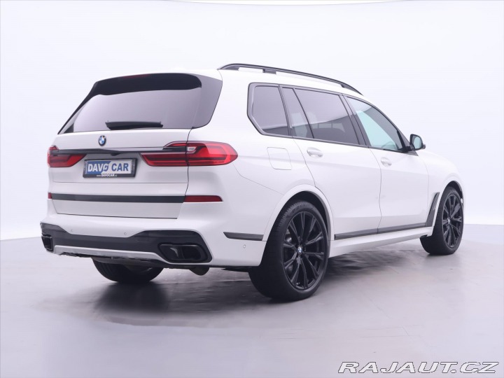 BMW Ostatní modely 3,0 40d xDrive 250kW Swar 2021