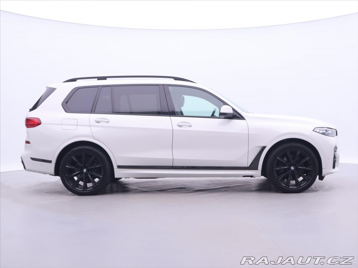 BMW X7 3,0 40d xDrive 250kW Swar 2021