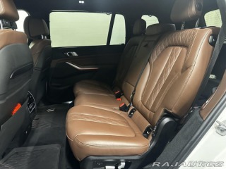 BMW X7 Mpaket - nebourané - záru 2021
