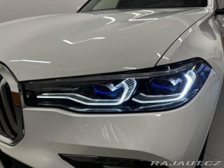 BMW X7 Mpaket - nebourané - záru 2021