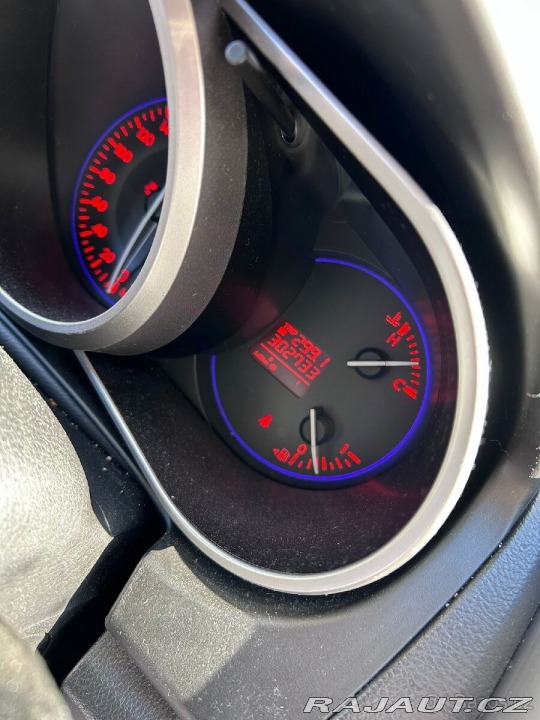 Mazda CX-7 2,2   PRODÁM 2009