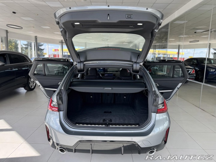 BMW 3 330i xDrive*M-SPORT*REZER 2025