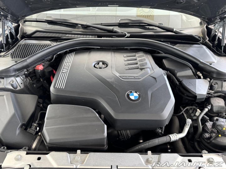 BMW 3 330i xDrive*M-SPORT*REZER 2025