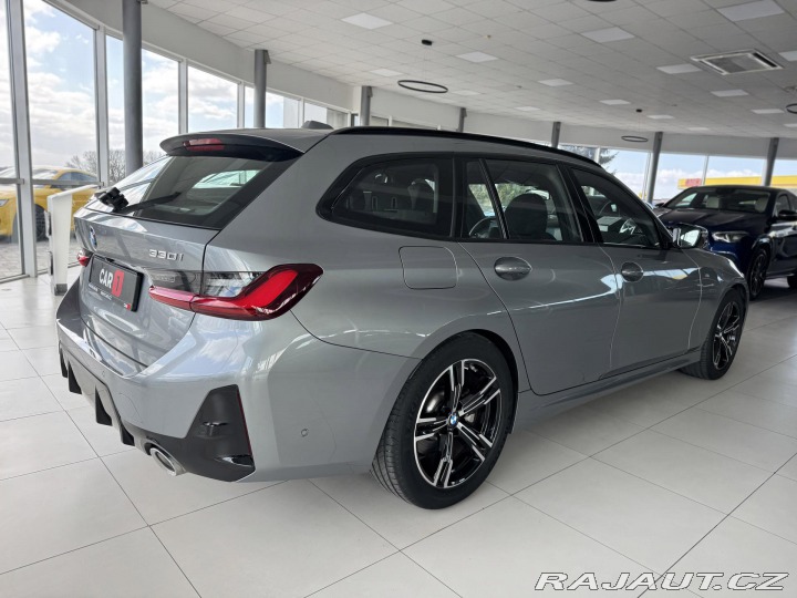 BMW 3 330i xDrive*M-SPORT*Kamer 2025