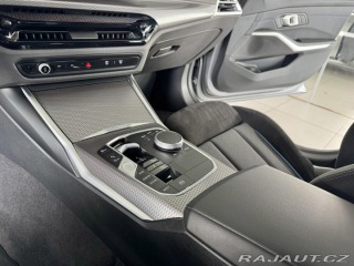 BMW 3 330i xDrive*M-SPORT*Kamer 2025