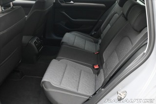 Volkswagen Passat 2,0 TDI 110kW Business Zá 2023