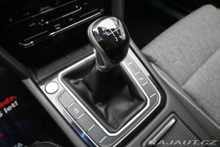 Volkswagen Passat 2,0 TDI 110kW Business Zá 2023