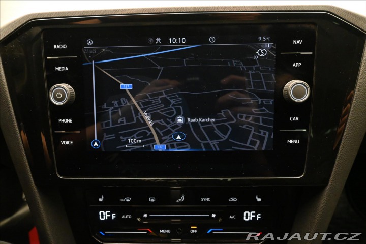 Volkswagen Passat 2,0 TDI 110kW DSG Busines 2022