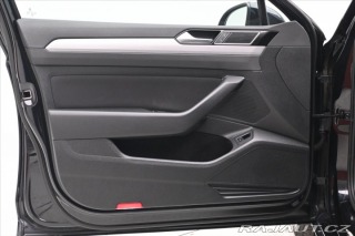 Volkswagen Passat 2,0 TDI 110kW DSG Busines 2022
