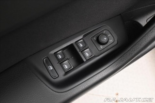 Volkswagen Passat 2,0 TDI 110kW DSG Busines 2022