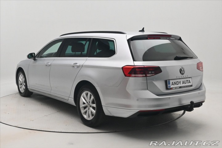 Volkswagen Passat 2,0 TDI 110kW DSG Busines 2022