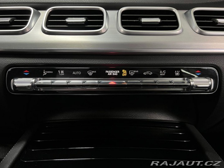 Mercedes-Benz GLE 350e 4MATIC PREMIUM, MASÁ 2021