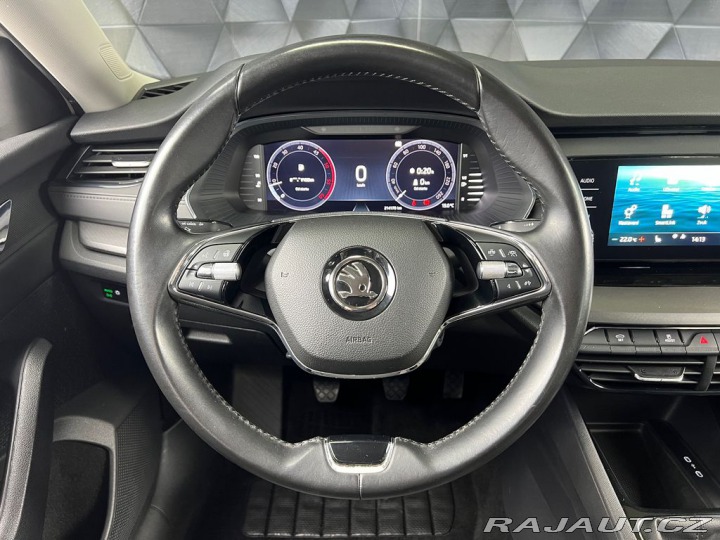 Škoda Octavia 2.0TDI AMBITION +, LED, P 2020