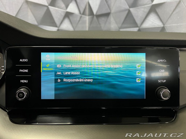 Škoda Octavia 2.0TDI AMBITION +, LED, P 2020