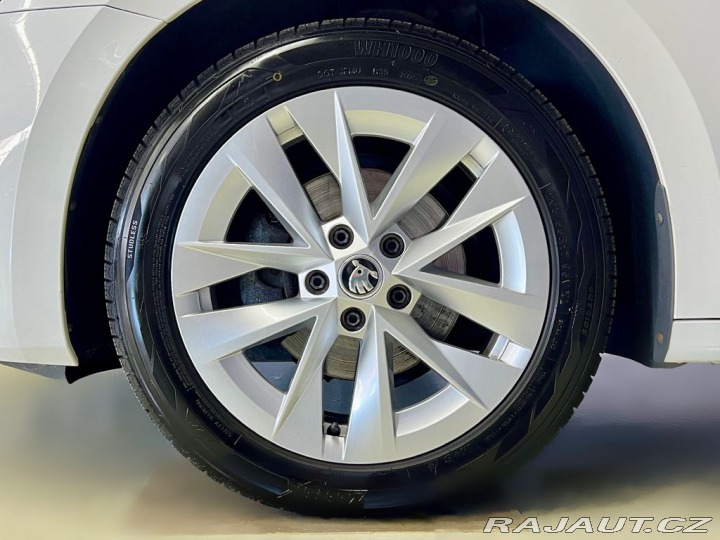 Škoda Octavia 2.0TDI AMBITION +, LED, P 2020