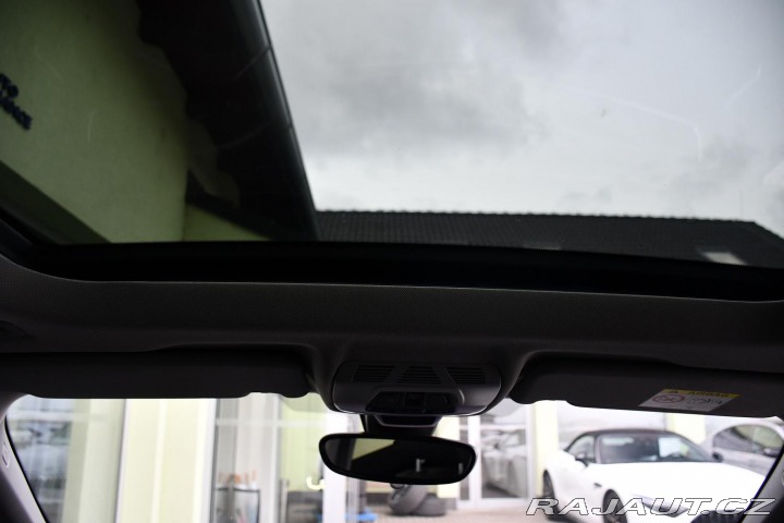 BMW X1 xDrive20d A/T PANO TAŽNÉ 2022