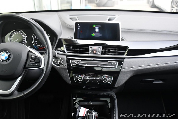 BMW X1 xDrive20d A/T PANO TAŽNÉ 2022