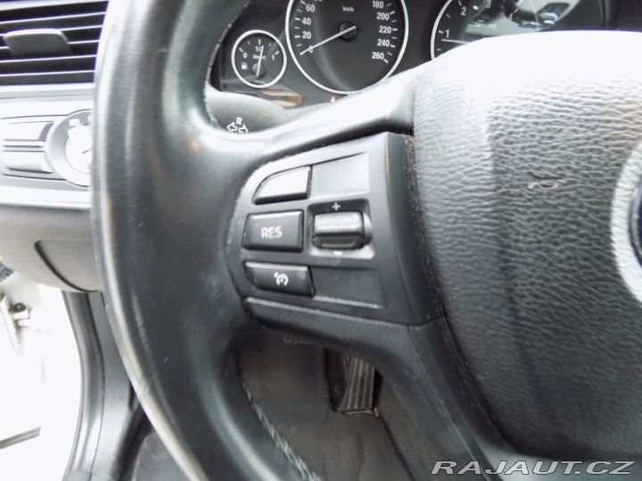 BMW X3 20d/xDrive/bi-xenon/NAVI/ 2012