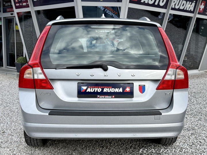 Volvo V70 1,6i T4 132kW OCEAN RACE 2012