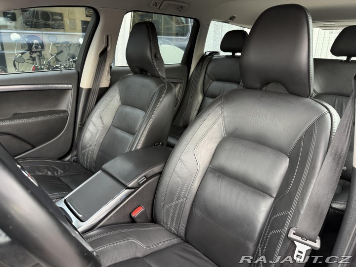 Volvo V70 1,6i T4 132kW OCEAN RACE 2012