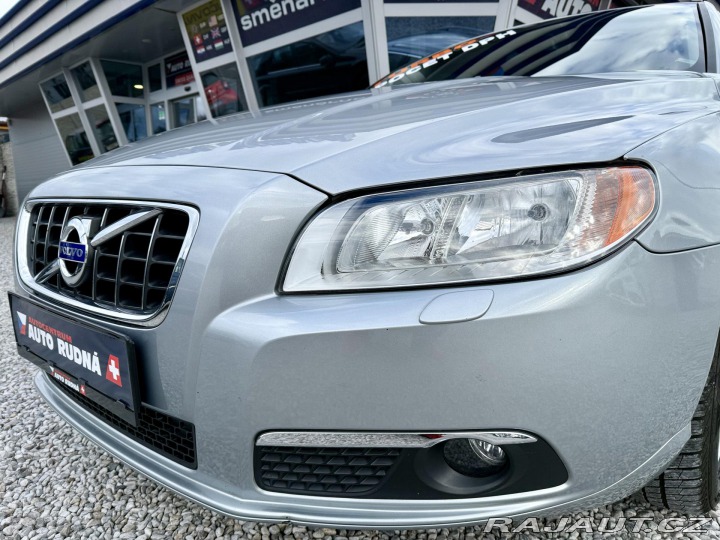 Volvo V70 1,6i T4 132kW OCEAN RACE 2012