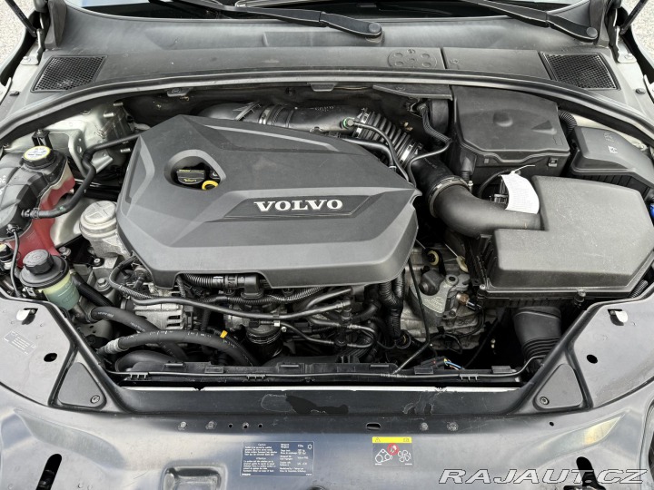 Volvo V70 1,6i T4 132kW OCEAN RACE 2012