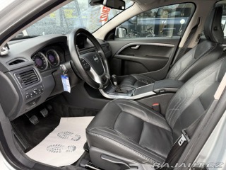 Volvo V70 1,6i T4 132kW OCEAN RACE 2012