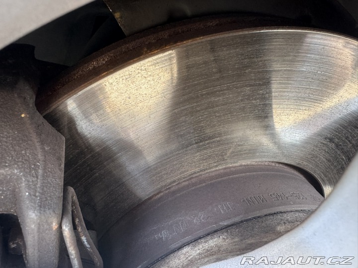 Škoda Octavia 2,0 TDI 103 KW SPOJKA STK 2007