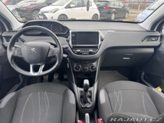 Peugeot 208 1,2 60 KW 1. MAJ STK 2014