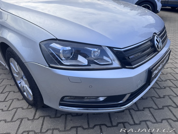 Volkswagen Passat 1,6 TDI 77 KW KOLA STK 2012