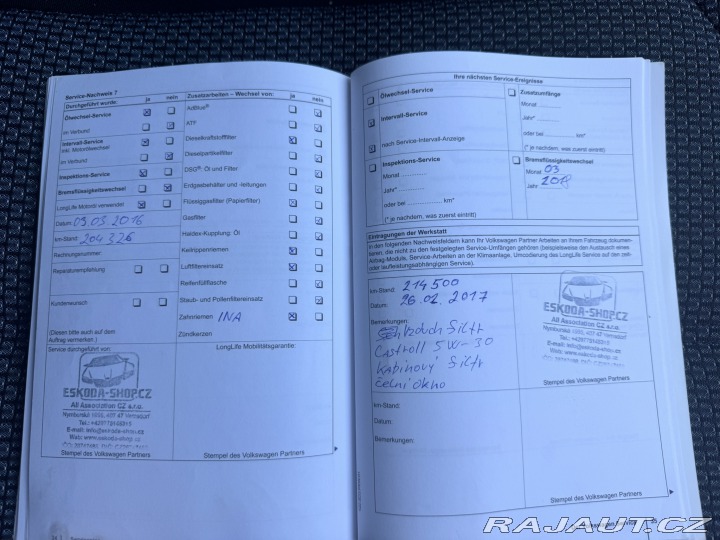 Volkswagen Passat 1,6 TDI 77 KW KOLA STK 2012