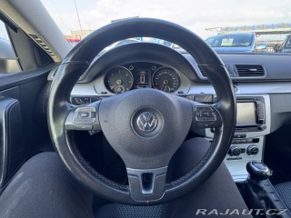 Volkswagen Passat 1,6 TDI 77 KW KOLA STK 2012