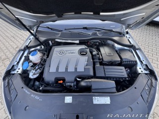 Volkswagen Passat 1,6 TDI 77 KW KOLA STK 2012