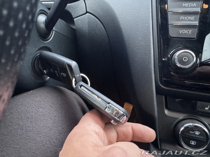 Škoda Octavia 2,0 TDI 110 KW TAŽNÉ KOLA 2016