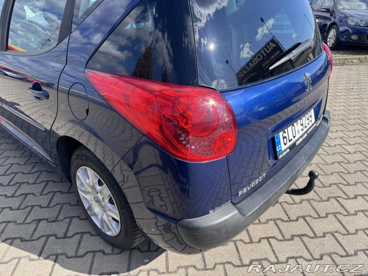 Peugeot 207 1,4i 70 KW 2X PNEU STK 1800