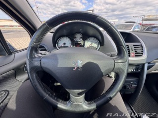 Peugeot 207 1,4i 70 KW 2X PNEU STK 1800